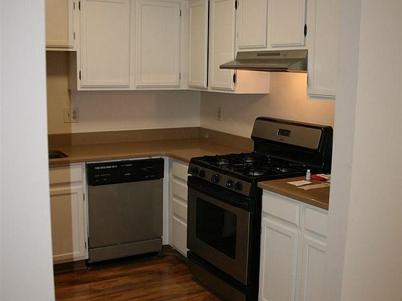 4th image of 1512 Hamilton Ct #1512