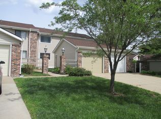 1215 Willow Ave, Bellevue, NE 68005