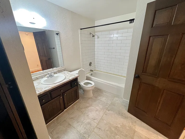 2570 Aztec Ave — Photo 19
