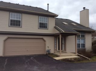 3S070 Timber Dr, Warrenville, IL 60555