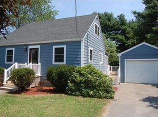 17 Pond St, Franklin, MA 02038