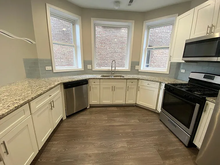 1922 N Keystone Ave #1 — Photo 6