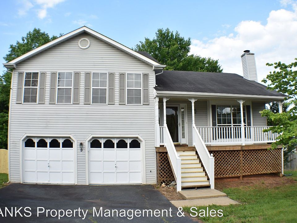 1st image of 3 Thornberry Ln
