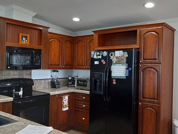 4th image of 1 N Westview Ct