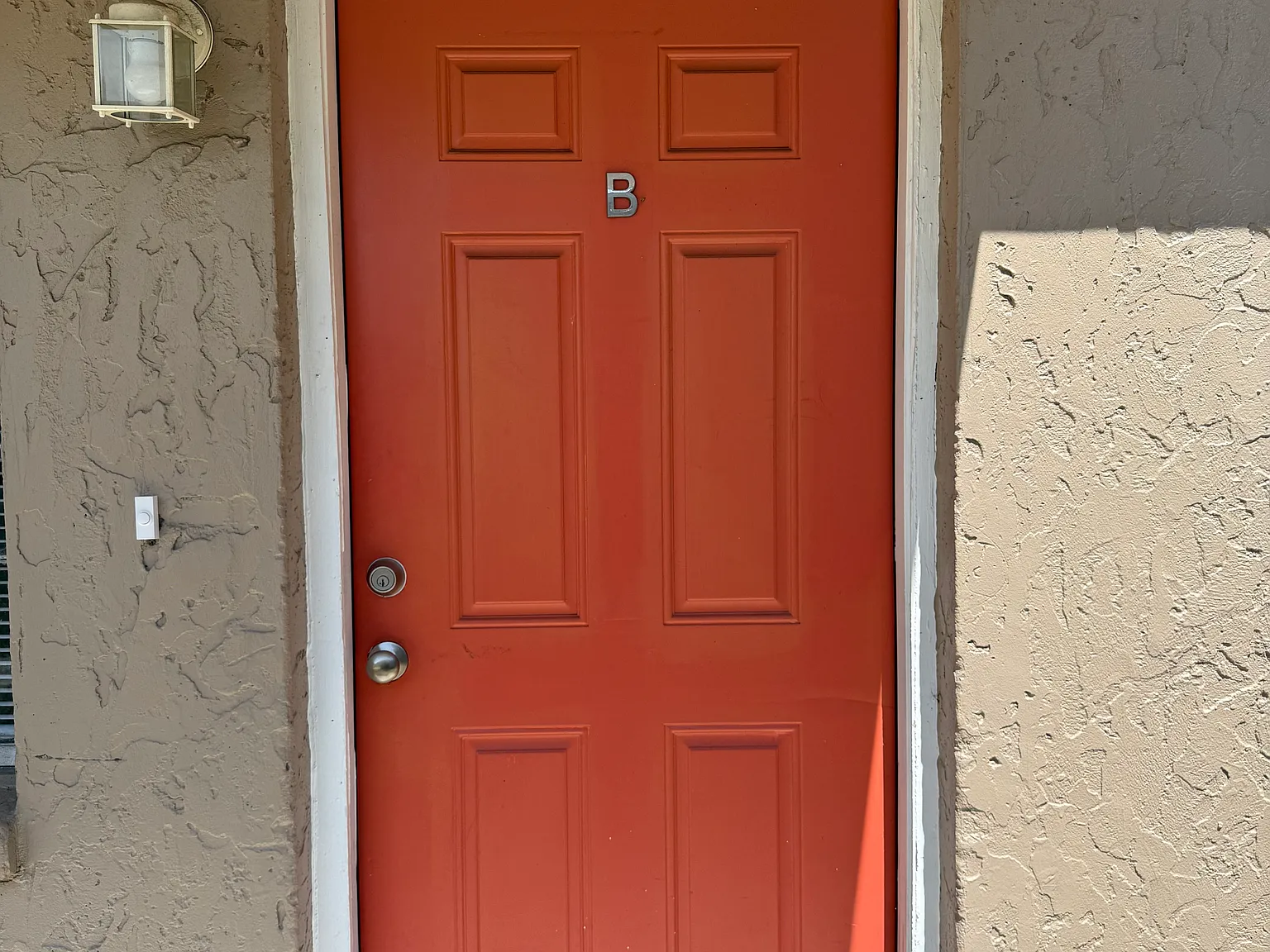 1 bed, 560 sqft, $999 — Photo 2