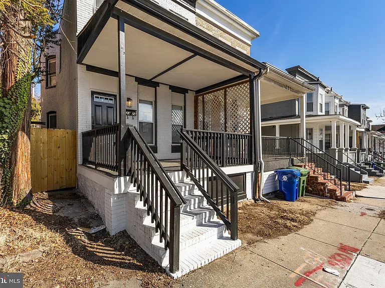 3324 Edmondson Ave — Photo 37