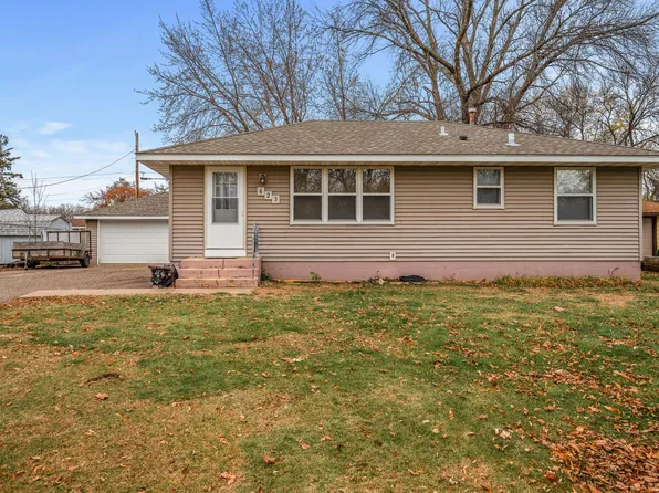 623 113th Ave NW, Coon Rapids, MN 55448