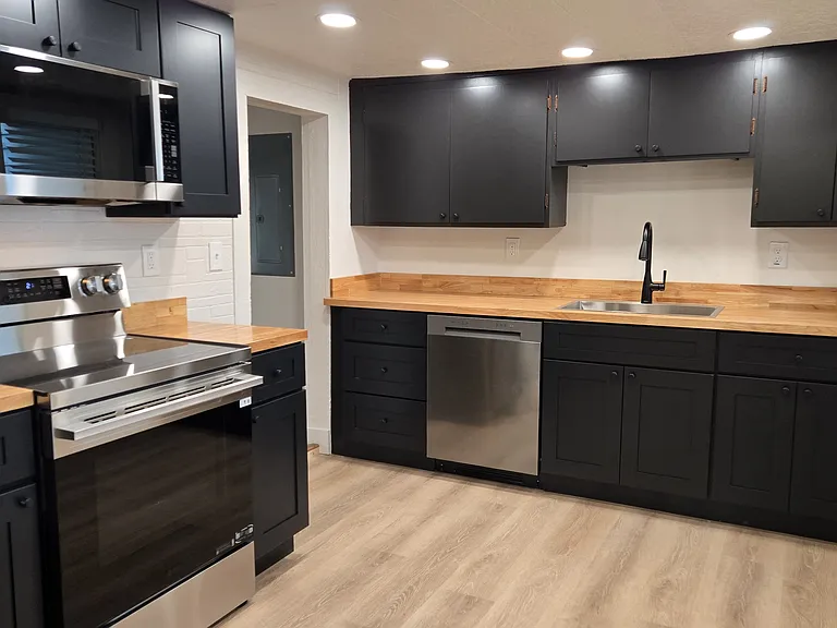 485 W Main St #1 — Photo 28