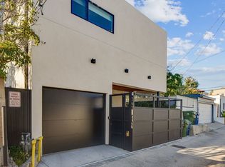854 Marco Pl, Venice, CA 90291