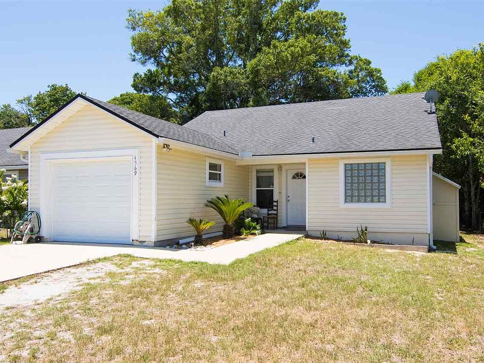 Darling 3BR/2BA w/Garage