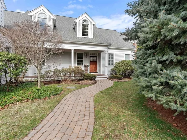 25 Davis Brook Dr Unit 25, Natick, MA 01760