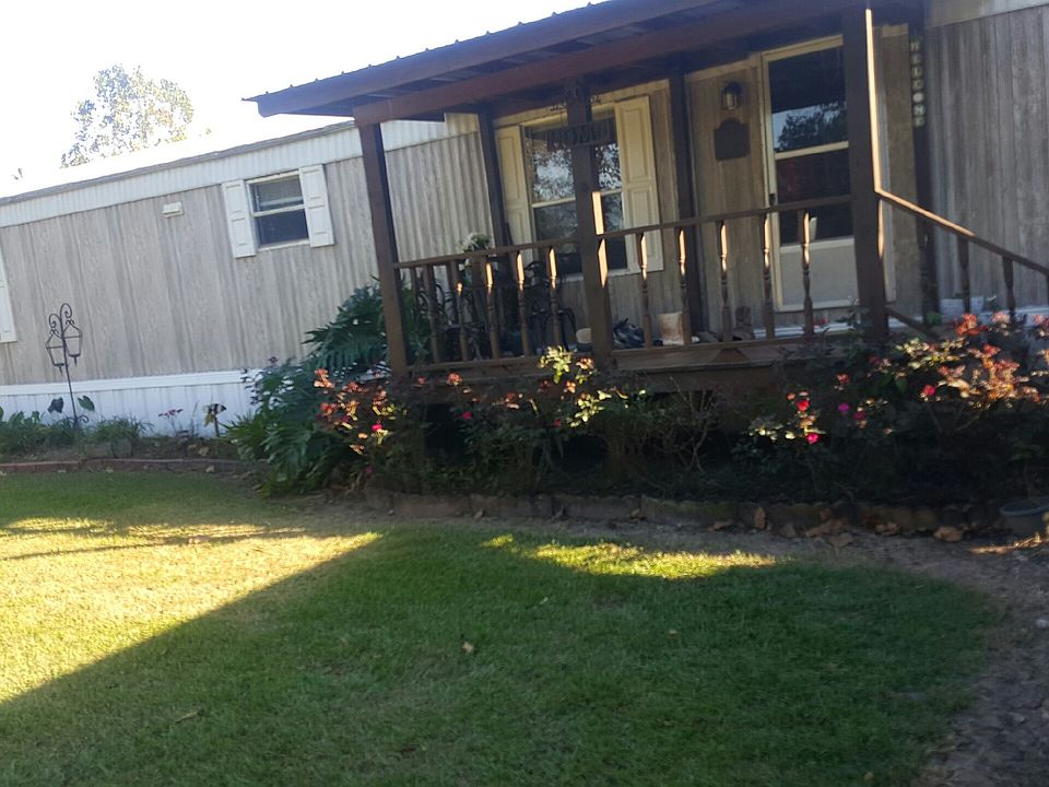 1st image of 293 Jim Smith Ln