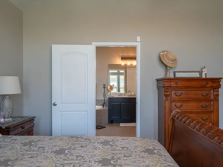8840 Pinto Cyn — Photo 19