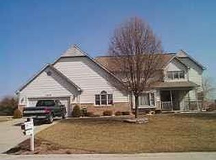 2316 S Executive Ct, Shelbyville, IN 46176