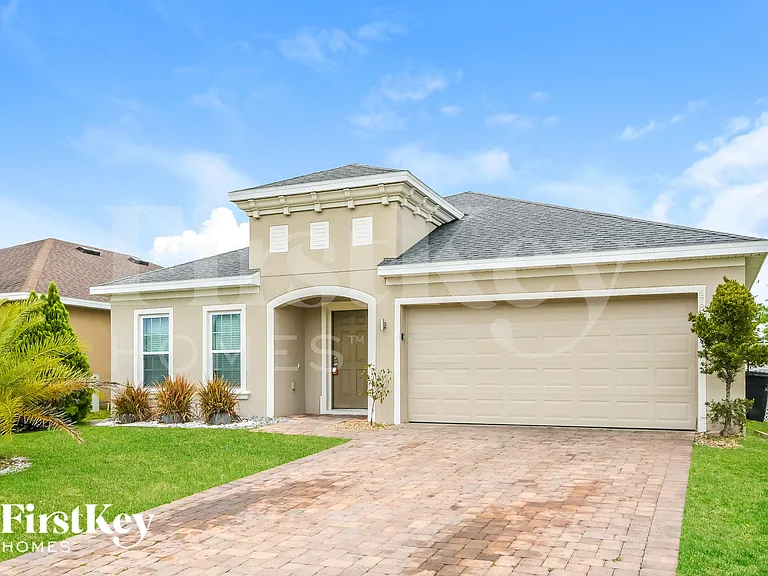 4781 Rockvale Dr — Photo 2
