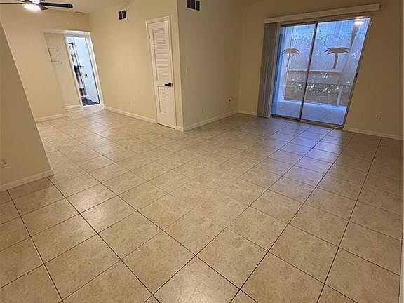 4th image of 333 SE Martin Ave APT 1-F
