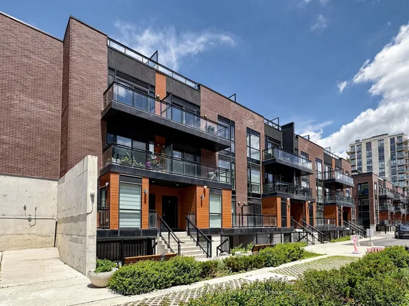 5309 Highway 7 #1103, Vaughan, ON L4L 1T4