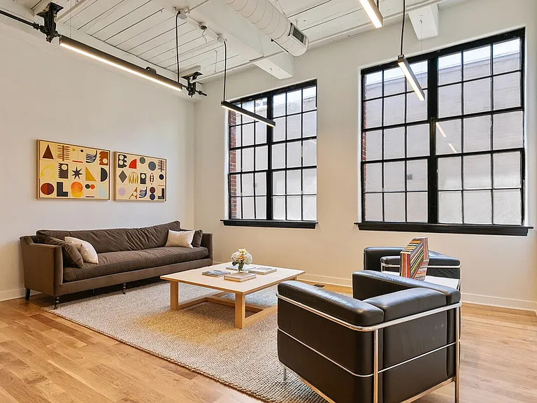 Building's Lounge