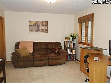 4th image of 1038 N Jefferson St #U-10