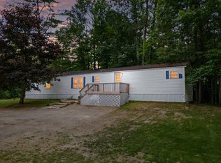 168 Hanscom Rd, Benton, ME 04901