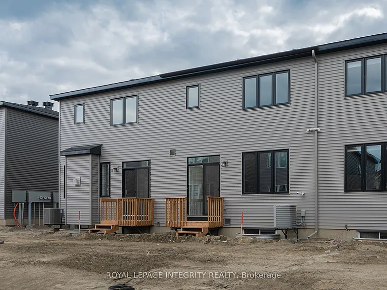 409 Silicon Way — Photo 31