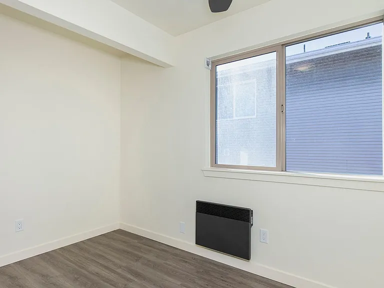 Go Long Apartments — Photo 20