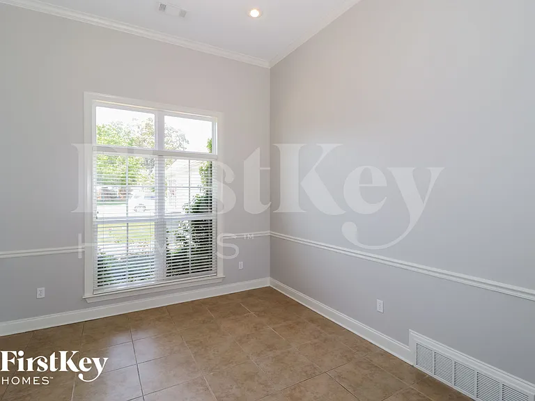 150 Fair View Ln — Photo 13