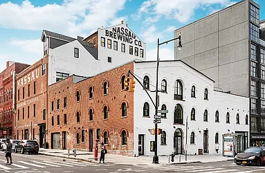 Rented by Living New York