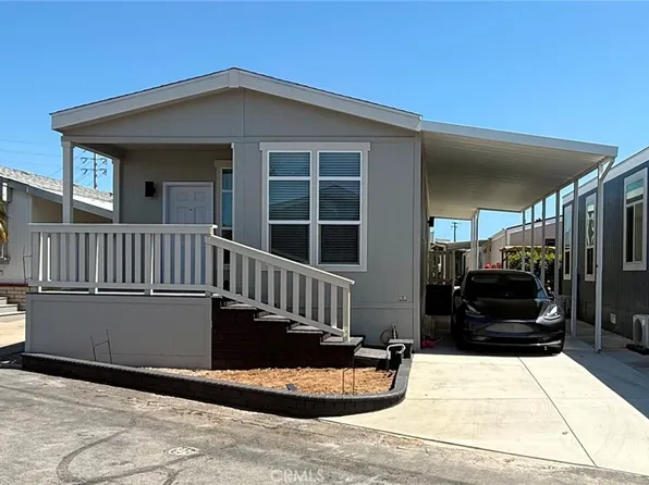 903 W 17th St Space 24, Costa Mesa, CA 92627