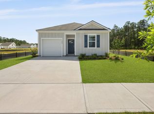 7027 Deanston Dr, Ravenel, SC 29470