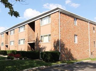 9613 Farmer Dr, Highland, IN 46322