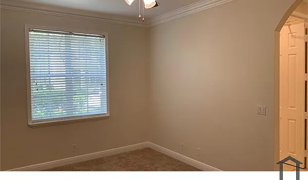 3 bed, 2314 sqft, $3,680 — Photo 3
