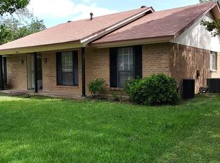 1038 Holland Dr, Garland, TX 75040
