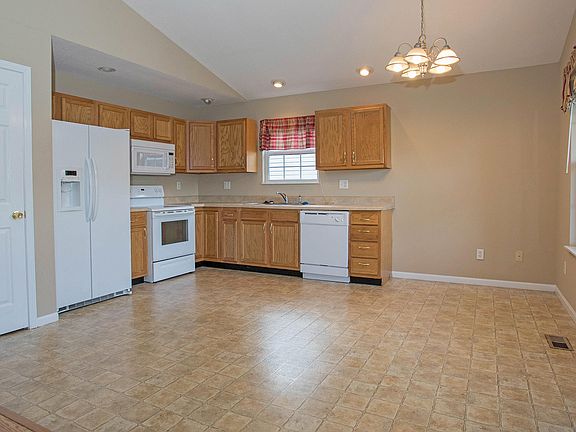 4th image of 2125 Sevier Ave