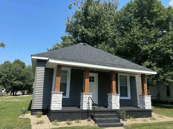 108 W Hefron St, Washington, IN 47501