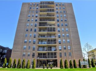 65 Glenbrook Rd APT 1D, Stamford, CT 06902