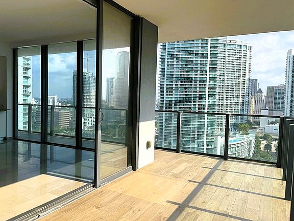 5th image of 88 SW 7th St APT 1711