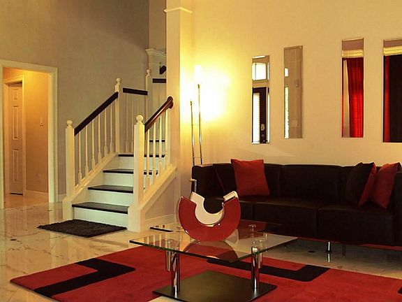 Formal Living Pops w/Pizzazz Upon Arrival