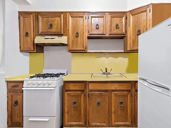 2nd image of 35-51 85th St APT 2M