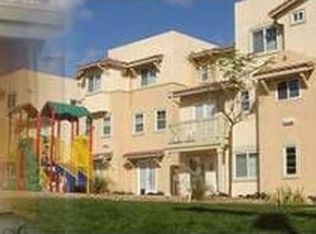 1411 N Las Flores Dr, San Marcos, CA 92069