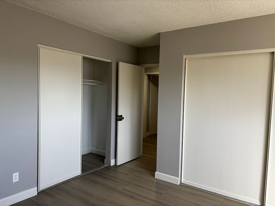 1st image of 6440 Woodley Ave APT 7