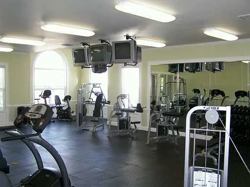 330 Southern Pecan Cir #206 — Photo 9