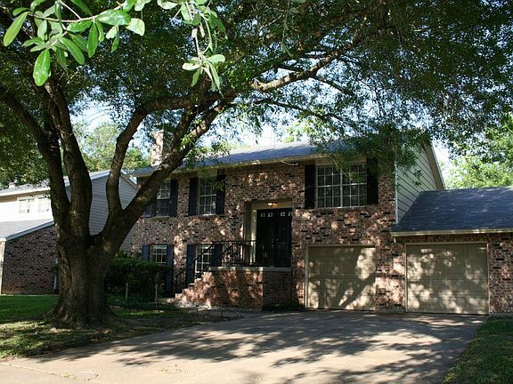 Alternative view of Exterior Front