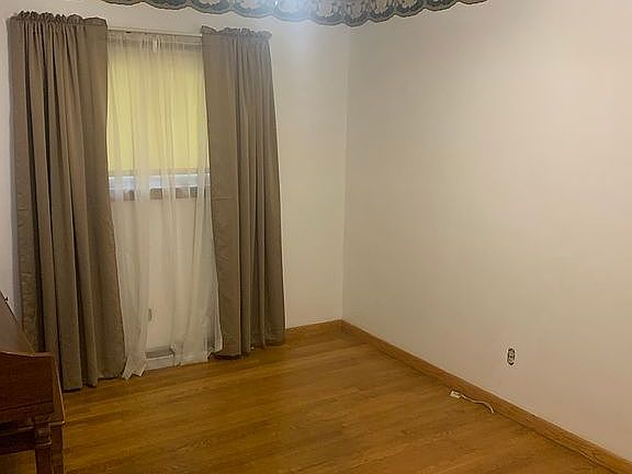 5th image of 737 Park Ave