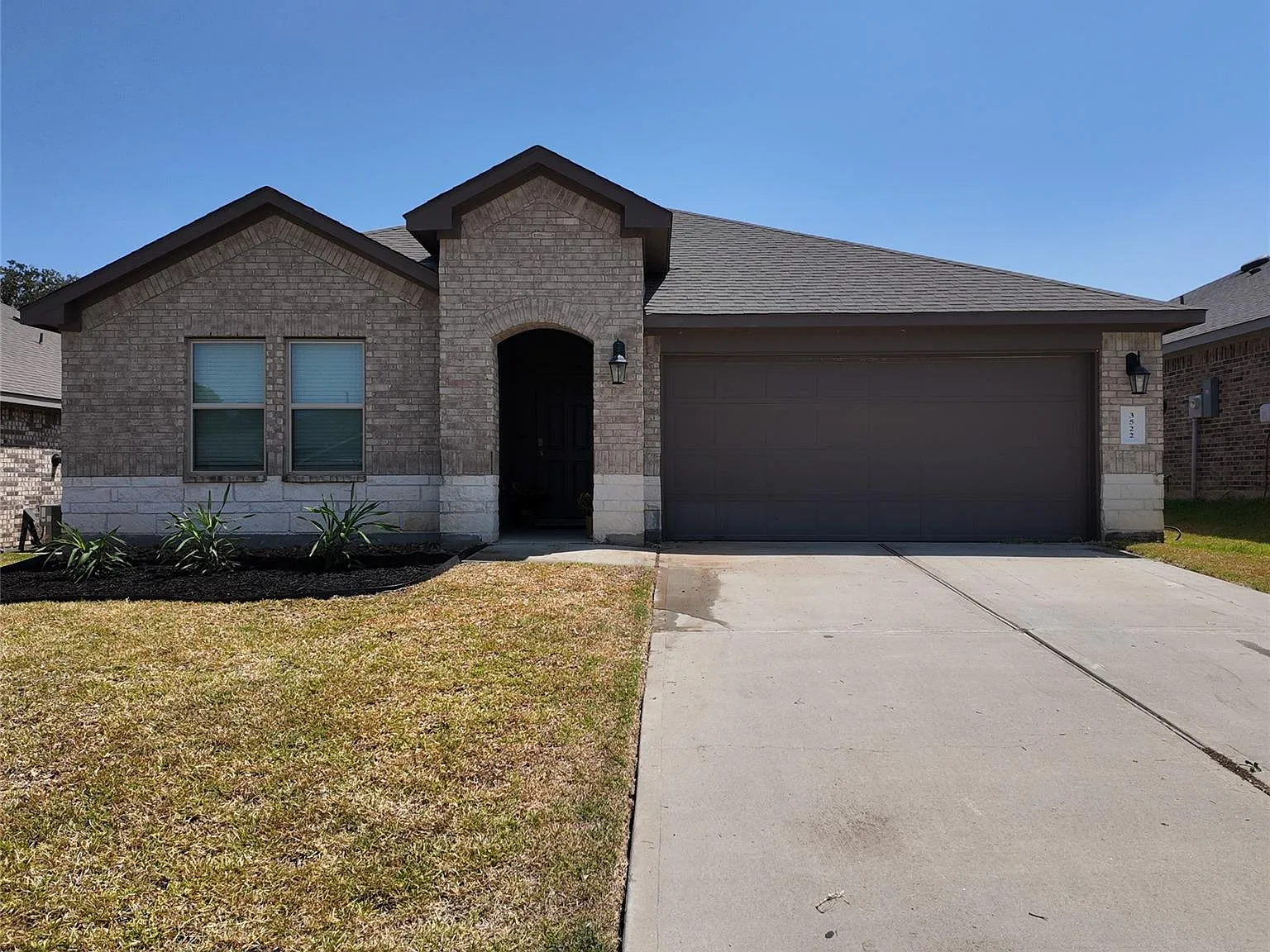 4 bed, 2.0 bath, 1725 sqft, $2,650 — Photo 3