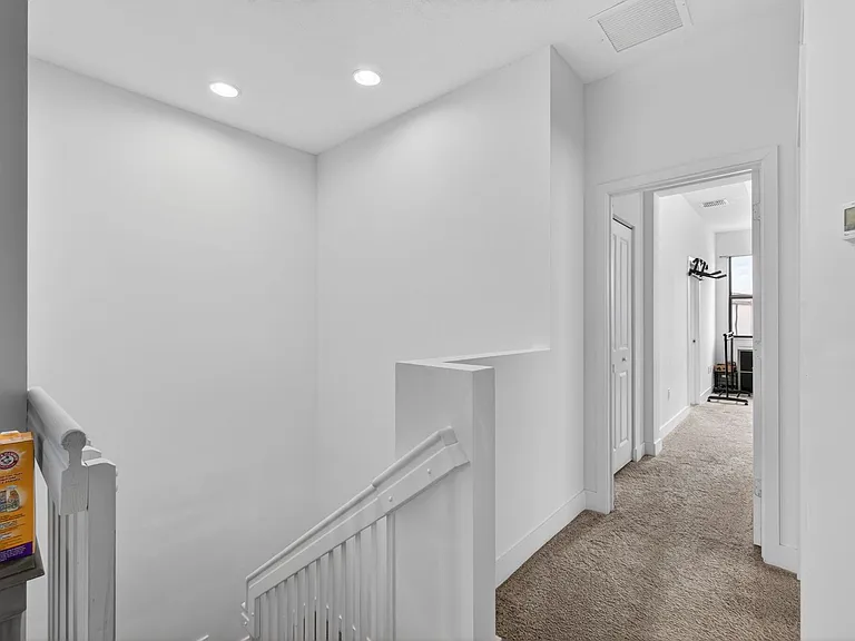 4009 Sequoia Pl — Photo 25