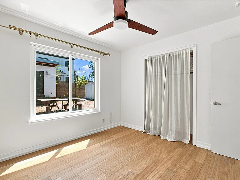 115 Frederick St — Photo 23