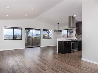 2222 Cranston Dr, Escondido, CA 92025