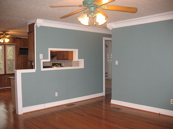 4th image of 1643 Dellwood Ave