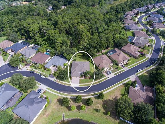 2nd image of 2330 Northumbria Dr